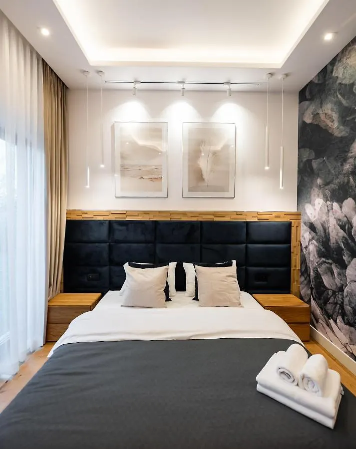 Zlota Sophisticated Apartment 华沙