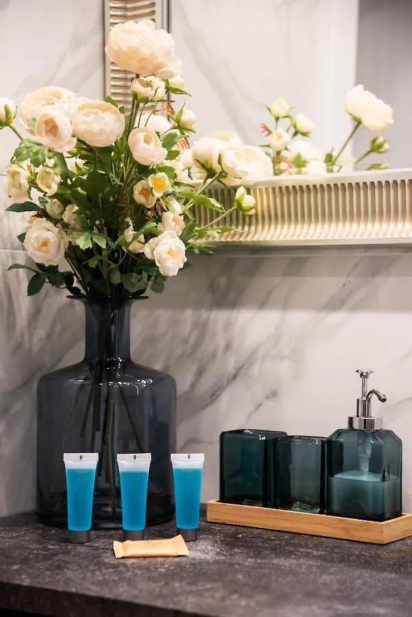 Zlota Sophisticated Apartment 华沙